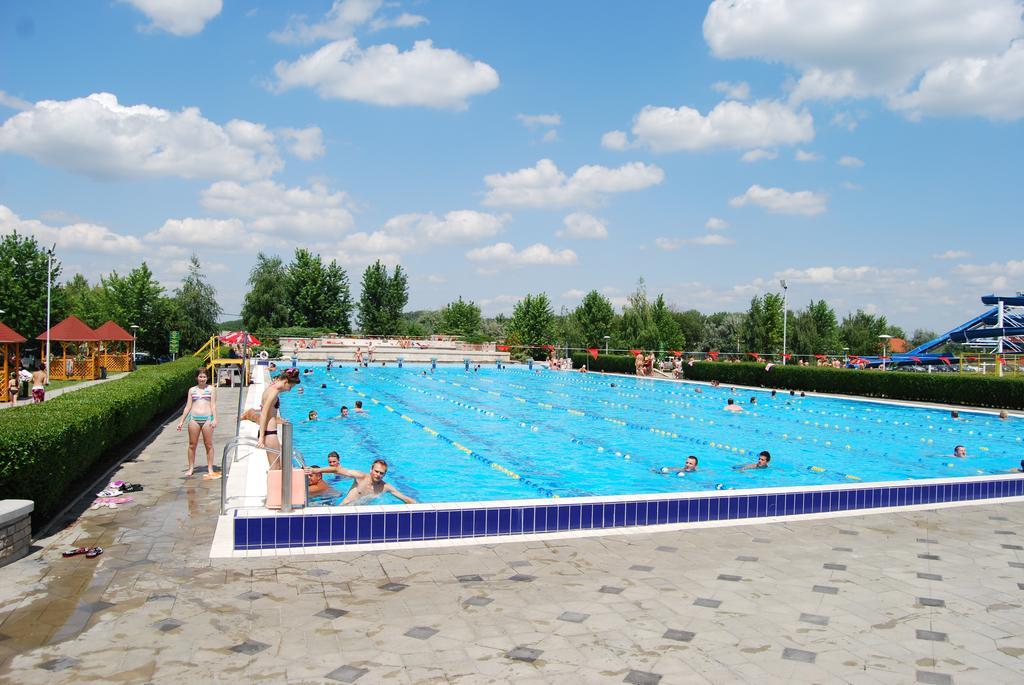 Termal Kemping Apartmanok Tiszaújváros Kültér fotó