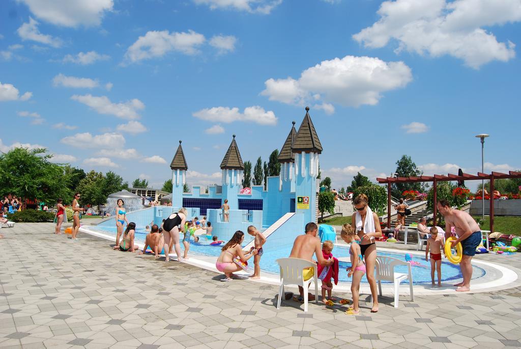 Termal Kemping Apartmanok Tiszaújváros Kültér fotó